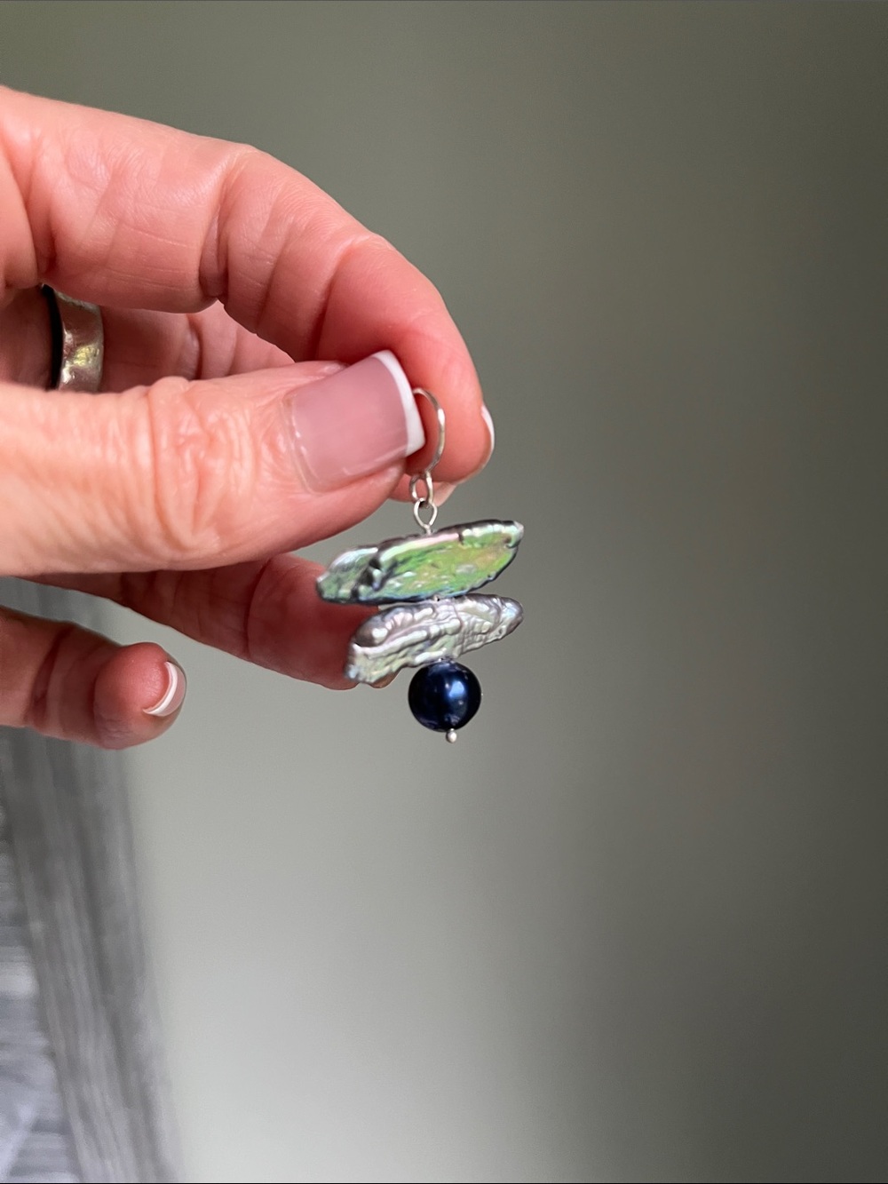 Abalone Shell and Blue Pearl Drop Earrings Sterling Silver - Picture 4 of 5